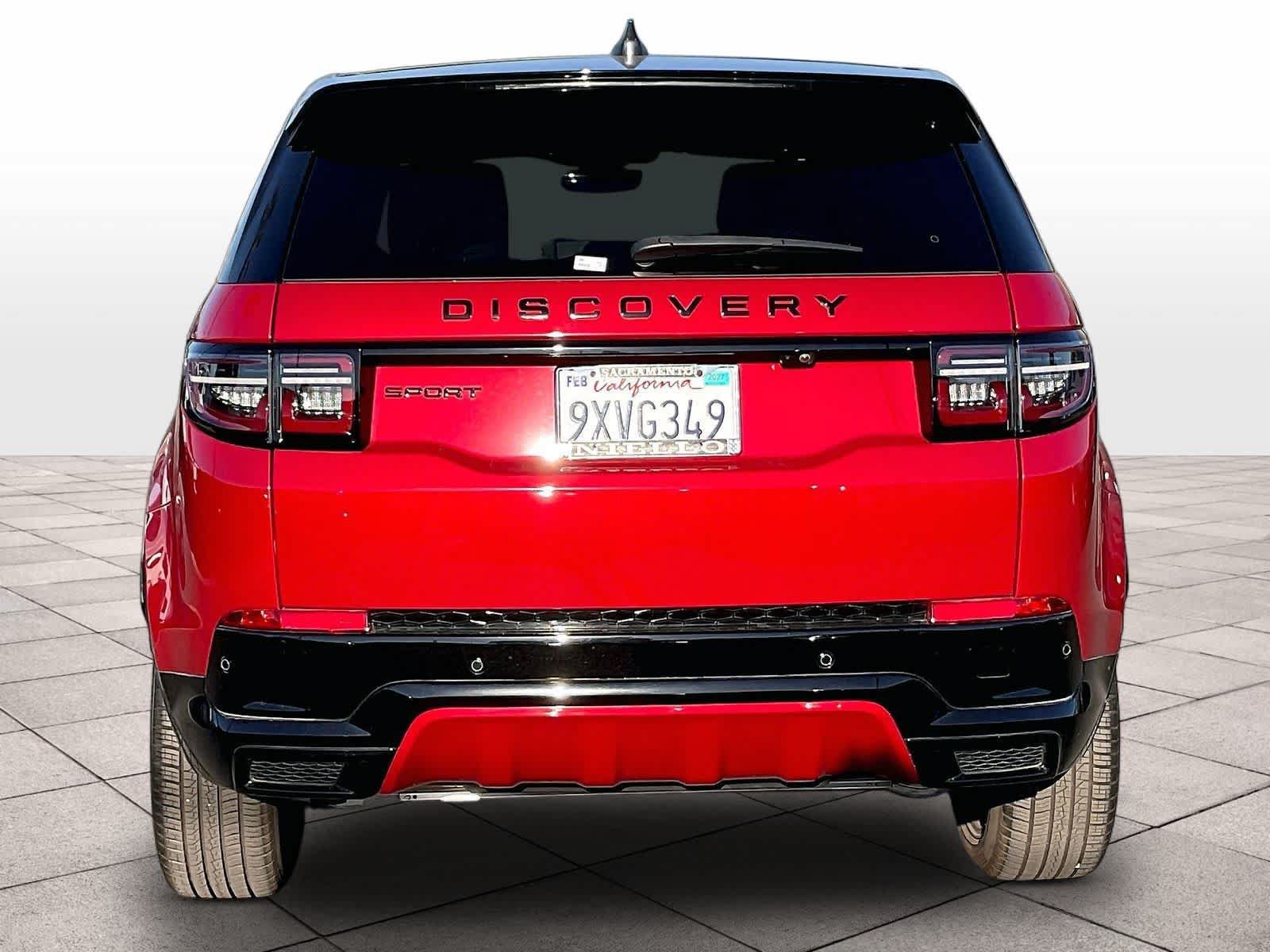 Used 2025 Land Rover Discovery Sport Dynamic SE AWD/4WD image 6