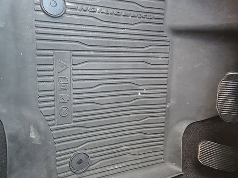 Used 2022 Ford Expedition Max Platinum image 11