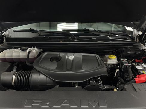 Used 2025 RAM 1500 Big Horn AWD/4WD image 27