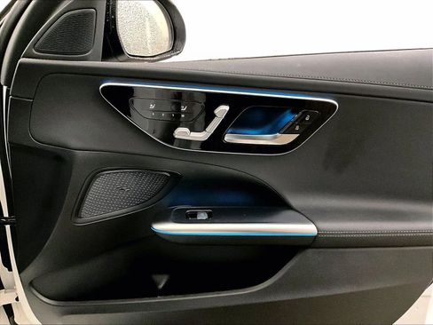 Used 2022 Mercedes-Benz C 300 4MATIC Sedan image 23