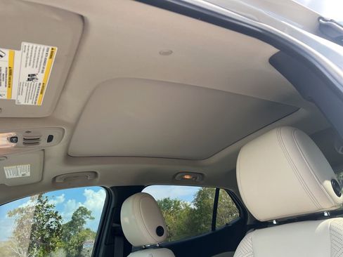 Used 2022 Buick Encore GX Essence w/ Advanced Technology Package FWD image 60
