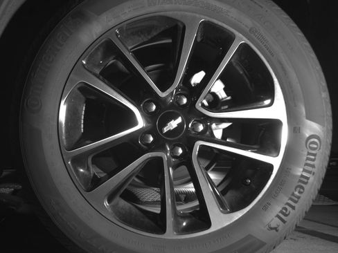 Used 2025 Chevrolet TrailBlazer LT image 14