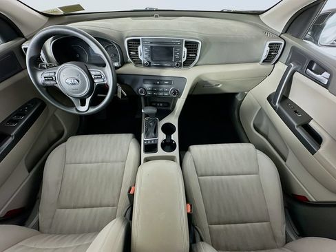 Used 2017 Kia Sportage LX AWD/4WD image 10