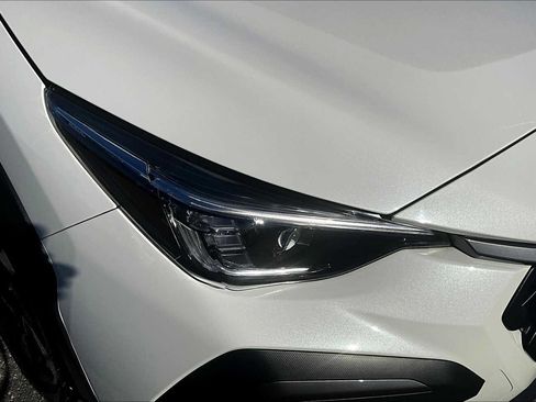 Used 2024 Subaru Crosstrek 2.5i Limited image 31