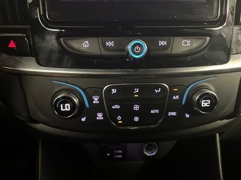 Used 2024 Chevrolet Traverse RS w/ LPO, Floor Liner Package AWD/4WD image 35