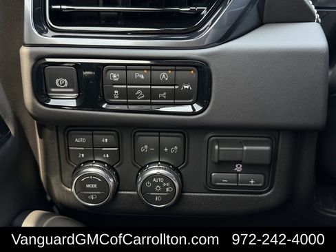 New 2026 GMC Yukon AT4 Ultimate w/ LPO, Floor Liner Package AWD/4WD image 20