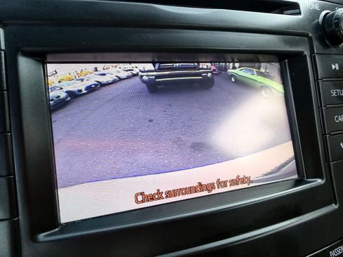 Used 2013 Toyota Prius V Two FWD image 21