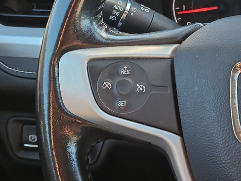 Used 2019 GMC Acadia SLT image 20