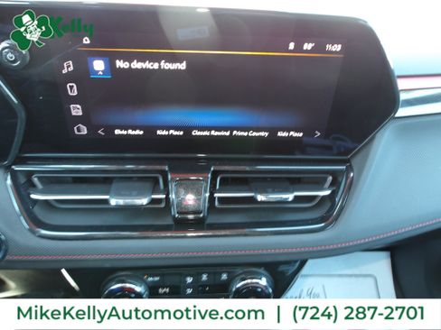 Used 2024 Chevrolet TrailBlazer RS w/ Convenience Package AWD/4WD image 38