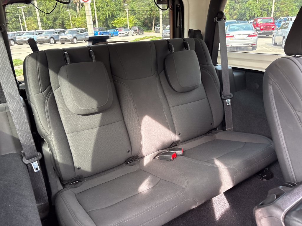 Used 2019 Jeep Wrangler Sport AWD/4WD image 28