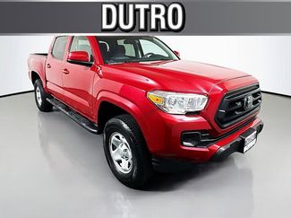 Used 2020 Toyota Tacoma SR video 1