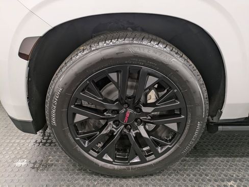 Used 2021 GMC Yukon Denali w/ Denali Ultimate Package image 7