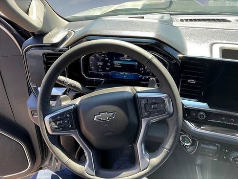 New 2026 Chevrolet Silverado 1500 LT Trail Boss w/ LT Trail Boss Premium Package AWD/4WD image 9