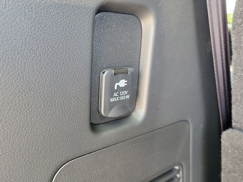 New 2025 Nissan Armada SL image 10