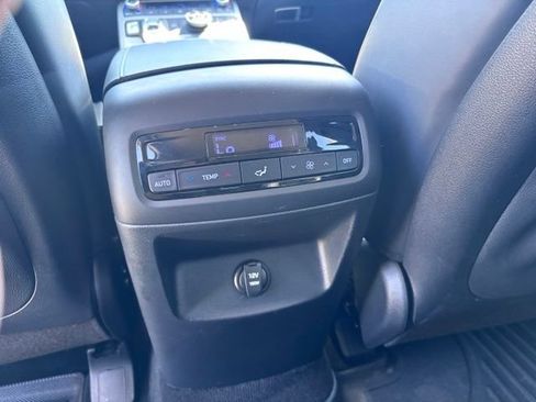 Used 2025 Hyundai Palisade SEL AWD/4WD image 28