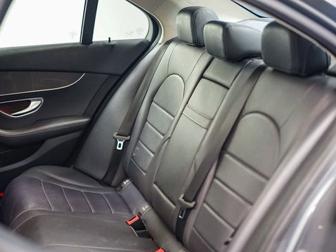 Used 2019 Mercedes-Benz C 300 Sedan image 17