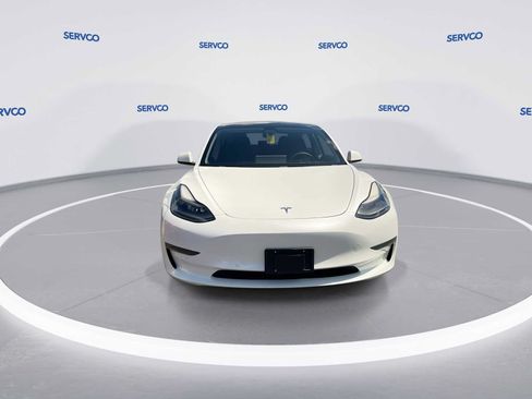 Used 2021 Tesla Model 3 Standard Range Plus RWD image 3