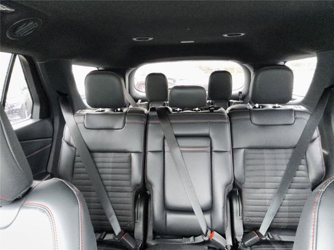 New 2026 Ford Explorer ST-Line w/ Premium Package image 22