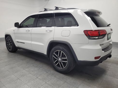 Used 2017 Jeep Grand Cherokee Trailhawk image 3