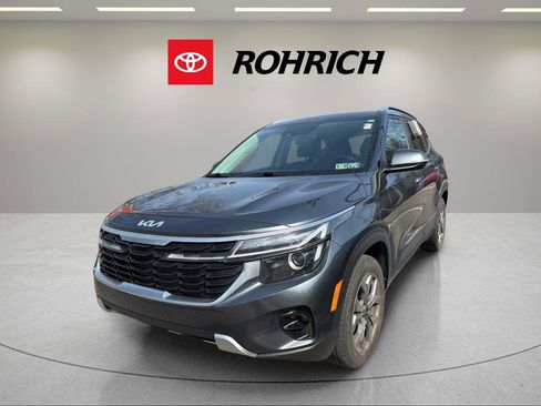 Used 2024 Kia Seltos S AWD/4WD image 1