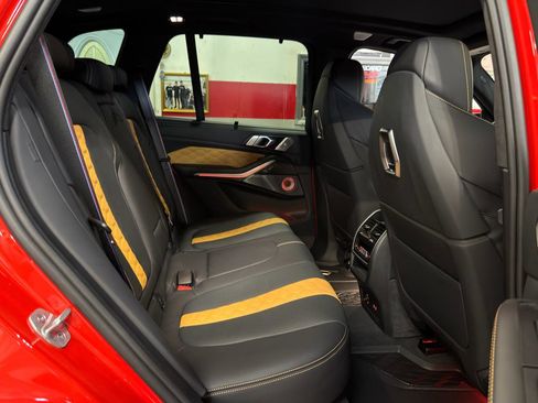 Used 2024 BMW X5 M Competition w/ Executive Package image 23