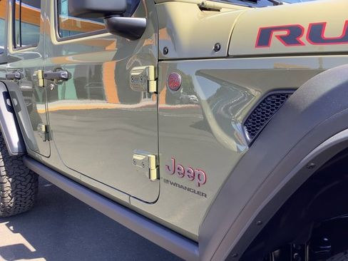 New 2025 Jeep Wrangler Rubicon w/ XTREMEE 35" Tire Package image 42