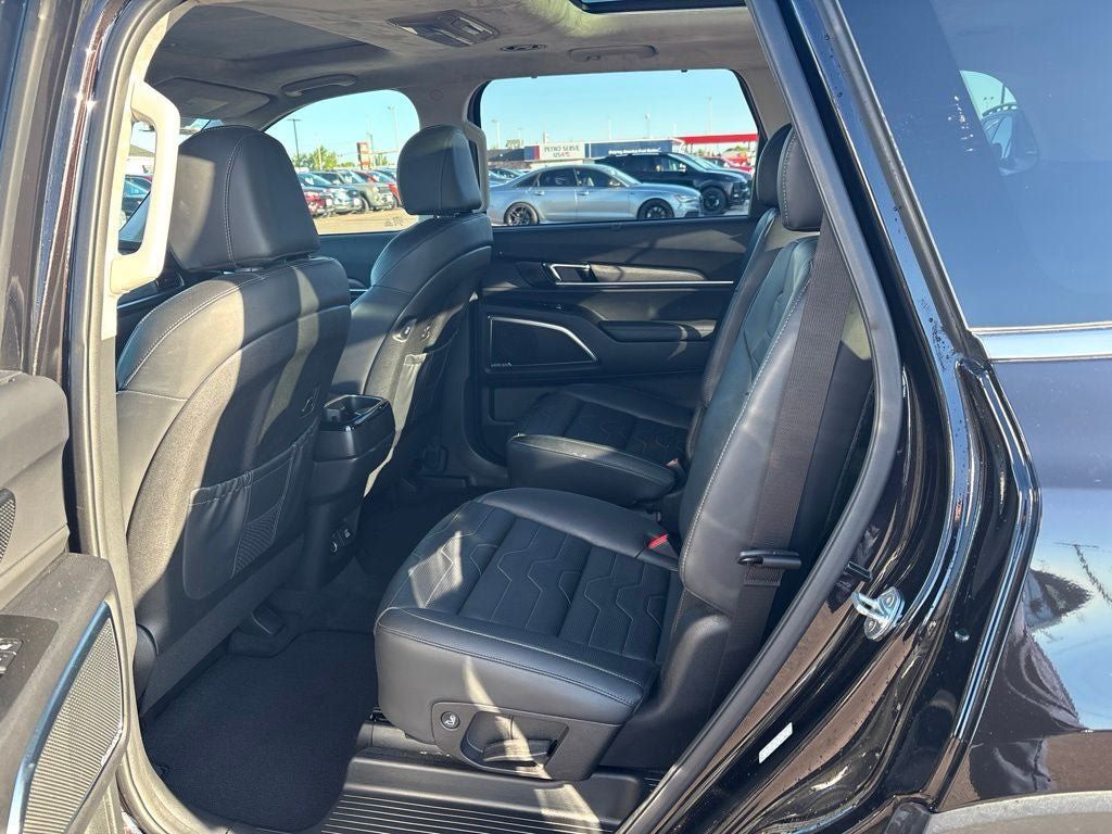 Used 2021 Kia Telluride SX w/ SX Prestige Package AWD/4WD image 27
