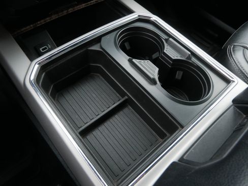 Used 2017 Ford F350 Lariat w/ Chrome Package AWD/4WD image 29