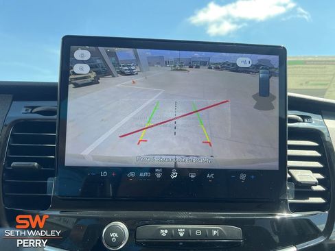 New 2025 Ford Transit 350 XLT image 4