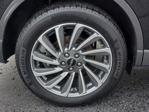 Certified 2023 Lincoln Corsair Reserve w/ Equipment Group 201A image 7