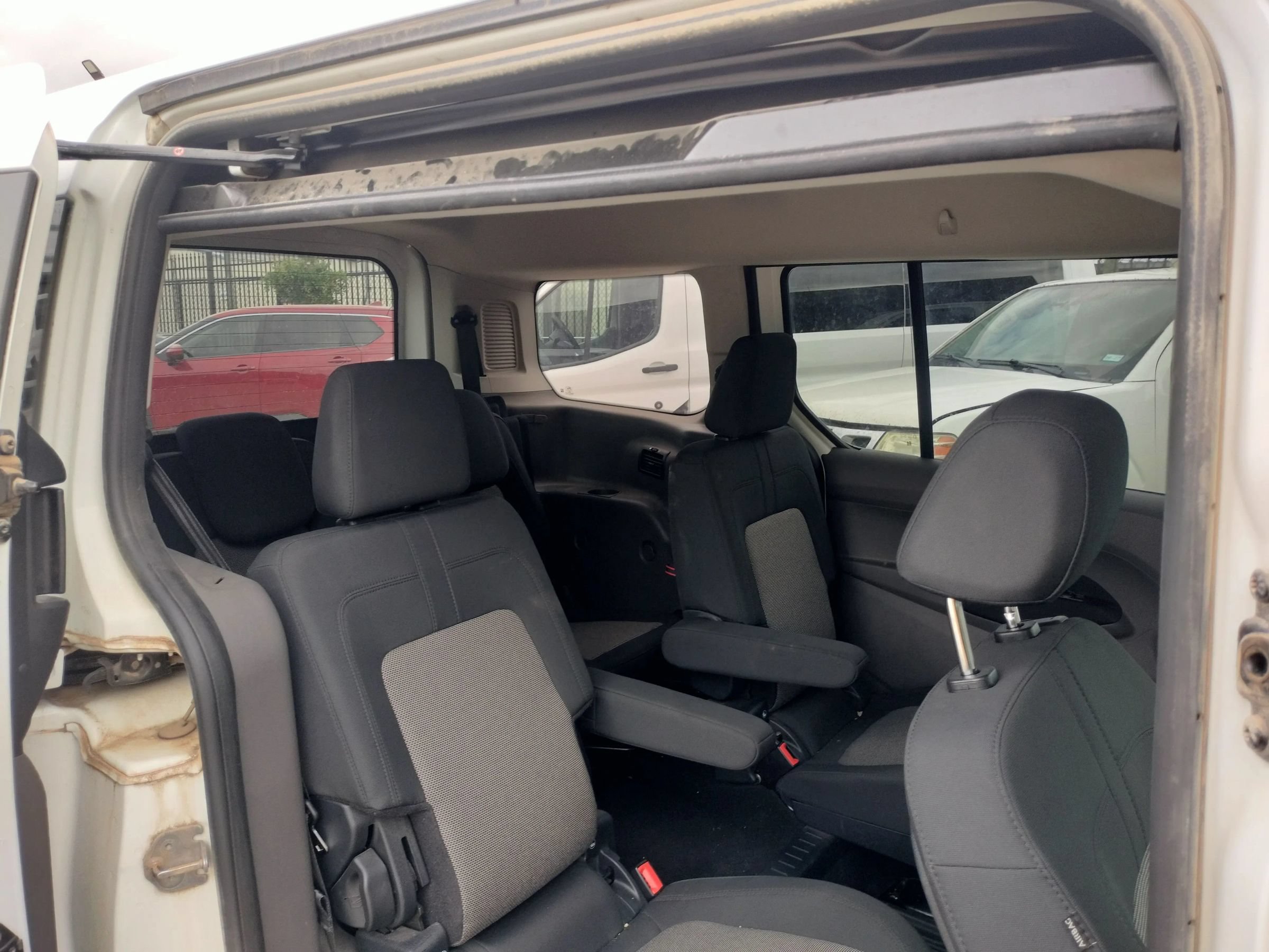 Used 2022 Ford Transit Connect XL FWD image 31