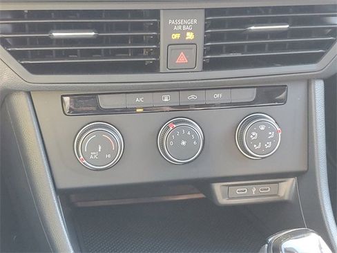 Certified 2023 Volkswagen Jetta S image 28