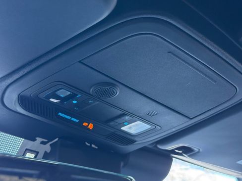 Used 2025 Ford Bronco 4-Door image 23