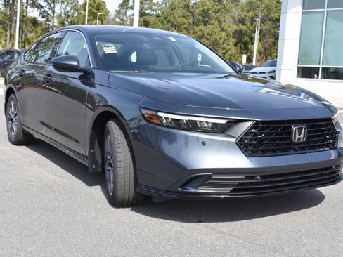 New 2026 Honda Accord EX-L image 3