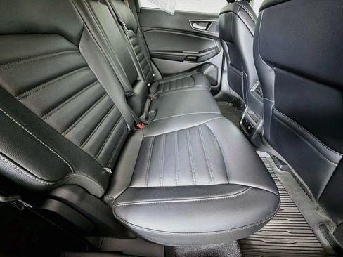 Used 2024 Ford Edge SEL w/ Convenience Package AWD/4WD image 24