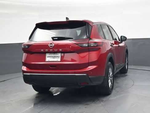 Used 2026 Nissan Rogue S image 4