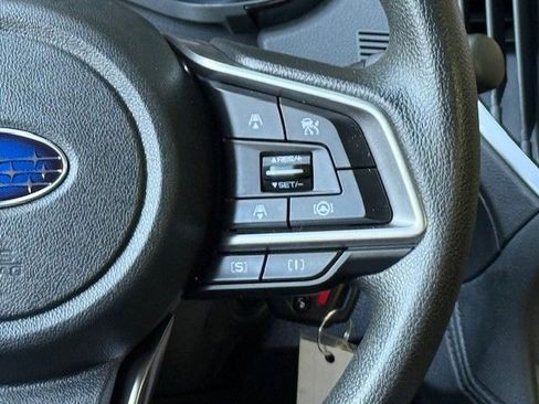 Used 2023 Subaru Crosstrek 2.0i image 31