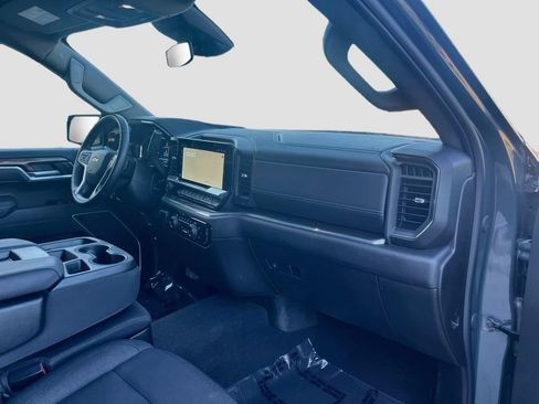 Used 2025 Chevrolet Silverado 1500 LT AWD/4WD image 29