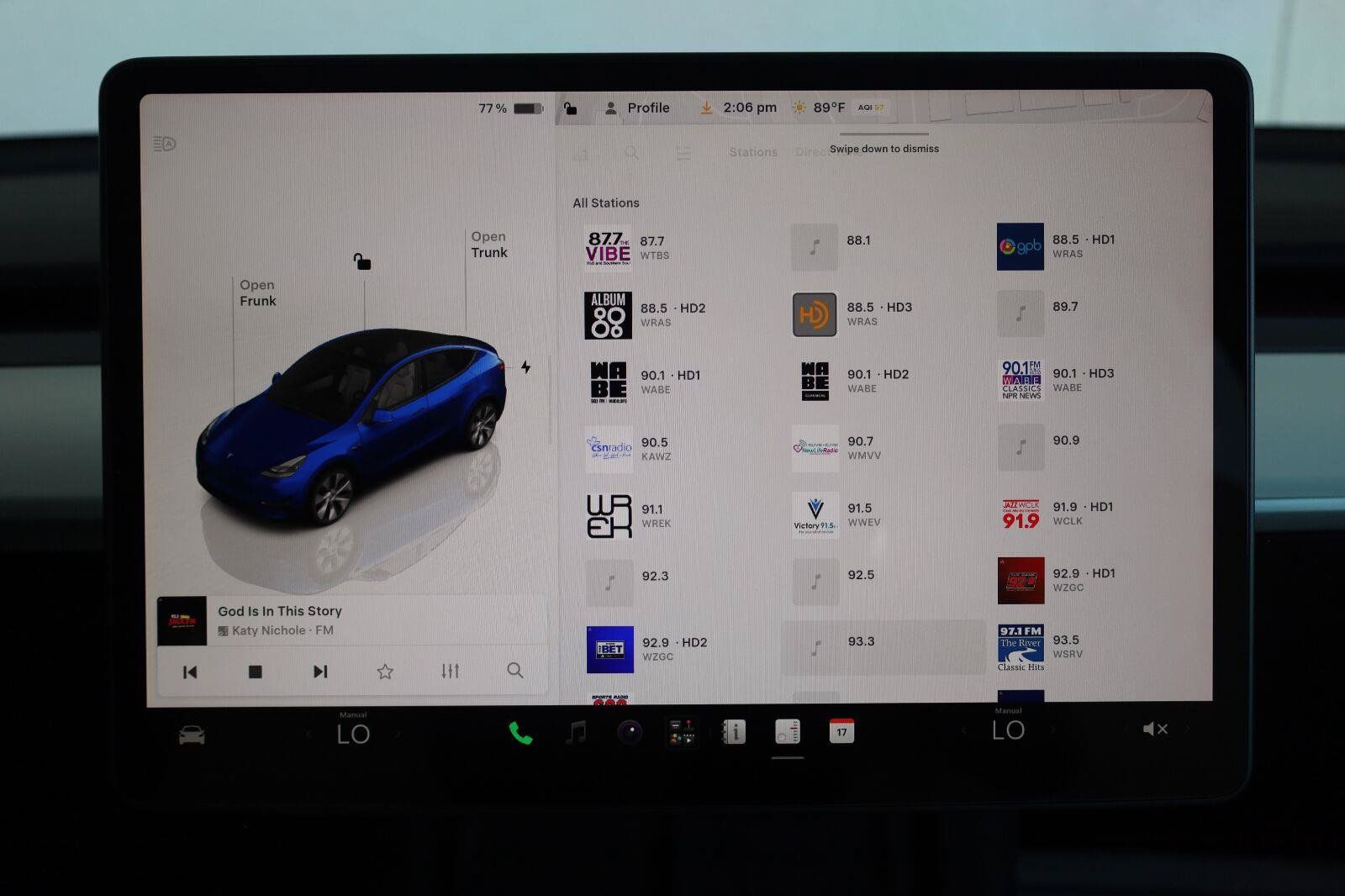 Used 2024 Tesla Model Y Long Range AWD/4WD image 40