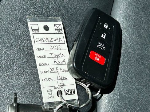 Used 2023 Toyota RAV4 XLE Premium image 47