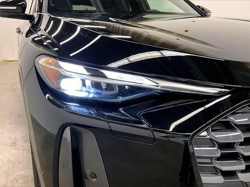 Used 2025 Audi Q5 Premium image 32