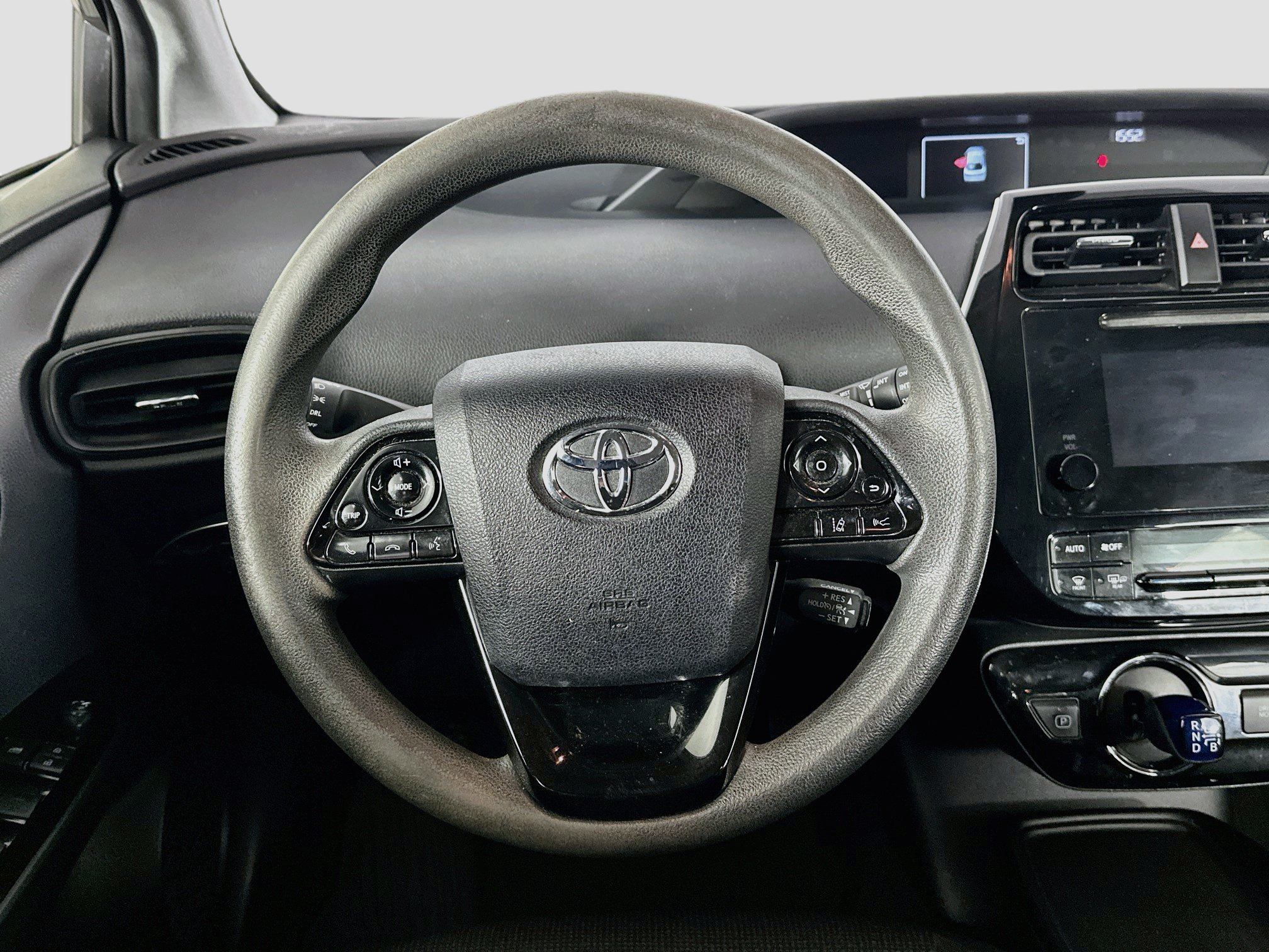 Used 2019 Toyota Prius LE FWD image 18