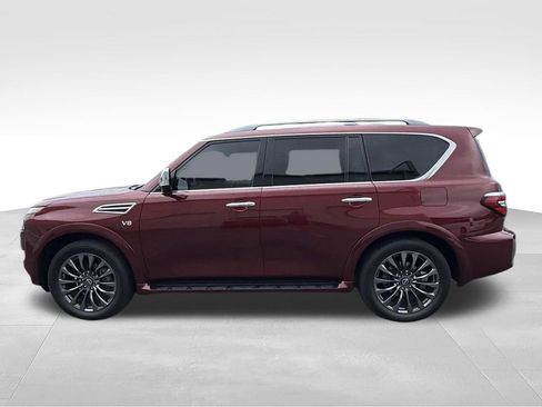 Used 2022 Nissan Armada Platinum RWD image 6