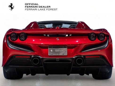 Certified 2023 Ferrari F8 Tributo RWD image 11