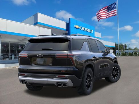 New 2026 Chevrolet Traverse Z71 w/ Enhanced Driving Package AWD/4WD image 4