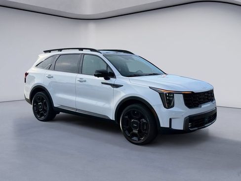 Used 2024 Kia Sorento SX AWD/4WD image 7