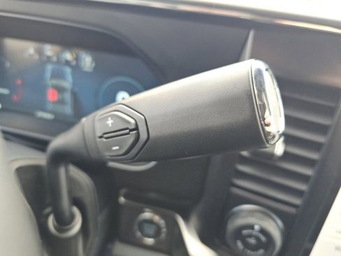 New 2026 Ford F250 Lariat w/ Black Appearance Package image 29