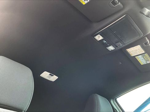 Used 2020 Toyota Tacoma TRD Sport image 14