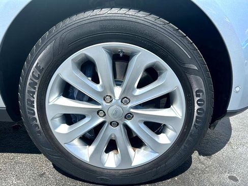 Used 2016 Land Rover Range Rover HSE image 37
