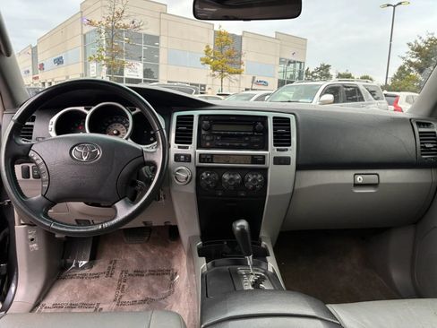 Used 2005 Toyota 4Runner Sport AWD/4WD image 14